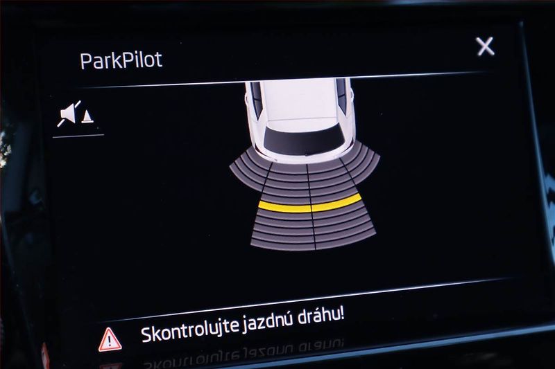 Škoda Fabia (2020) 1.0 TSI, Serv.kniha, Tempomat - fotka 18 z 23