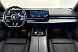BMW Řada 5 540d xDrive Touring - náhled 14