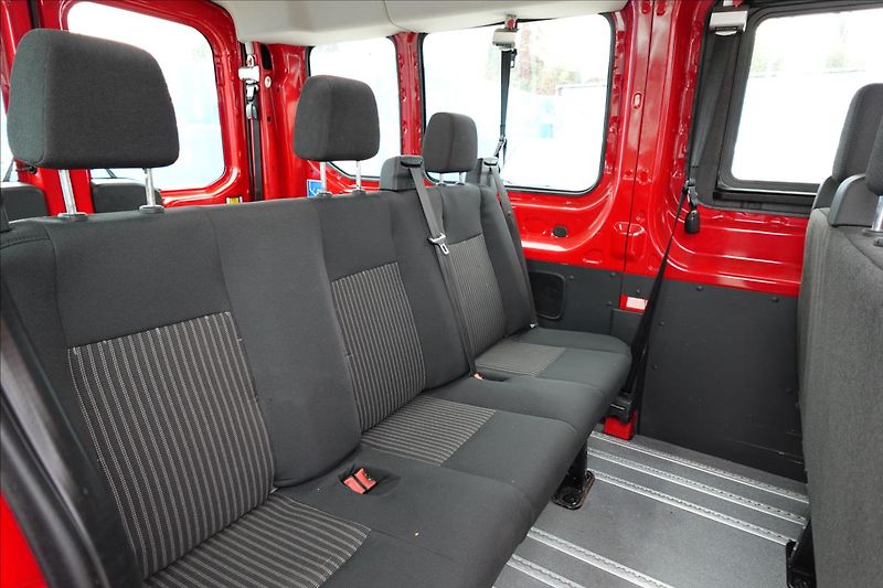 Ford Transit 2,2 TDCI  L3H2 9 MÍST BUS - fotka 13 z 27