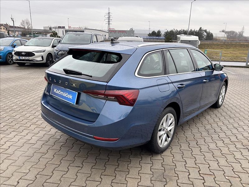 Škoda Octavia 2,0 TDI 110 kW Style DSG - fotka 5 z 41