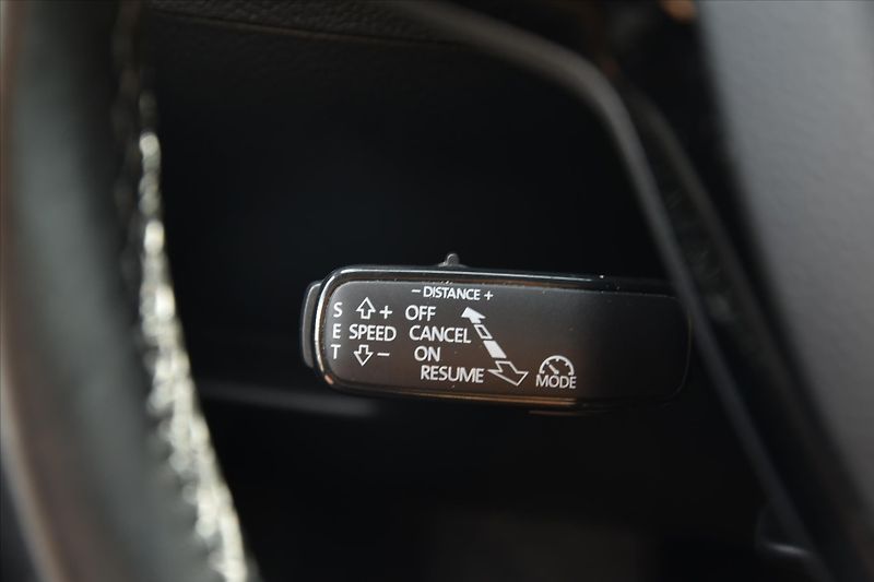 Škoda Superb 2.0 TDI 140kW 4x4 L&K DSG ČR - fotka 19 z 33