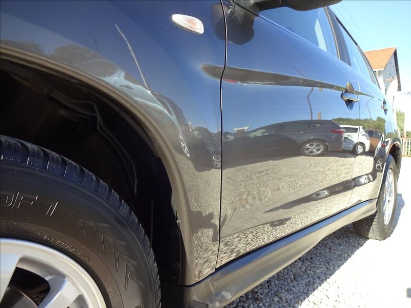 Mitsubishi ASX 1,6 i 85kW - fotka 13 z 52
