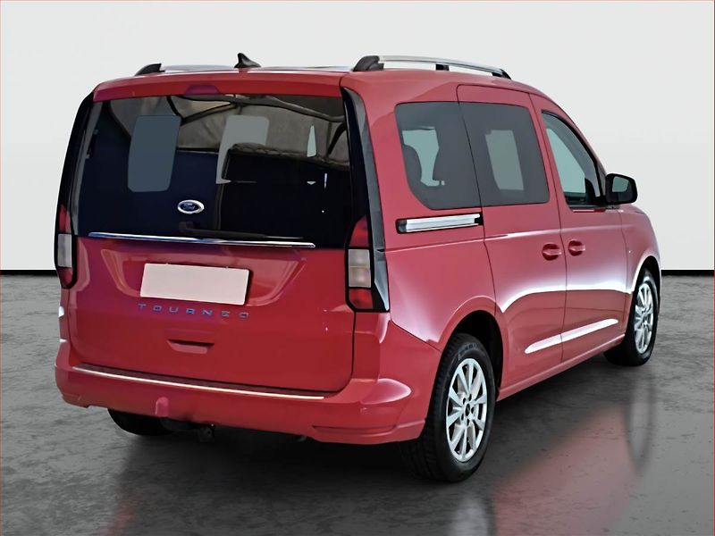 Ford Tourneo Connect (2022) Titanium 2.0 EcoBlue, 5Míst - fotka 5 z 18