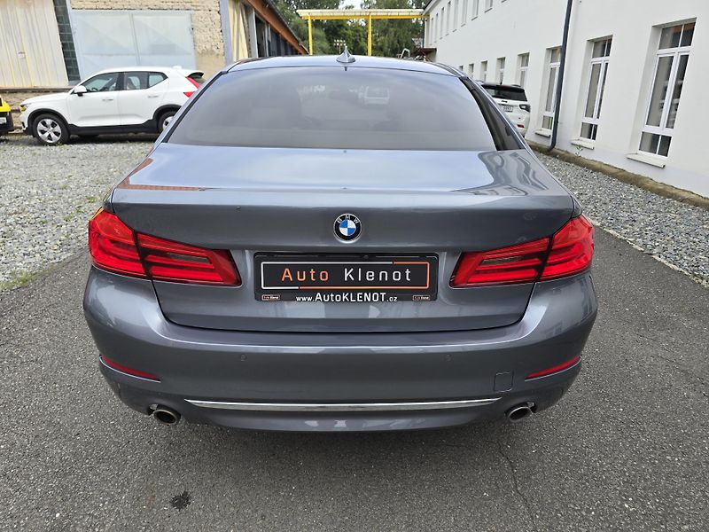 BMW Řada 5 530i 185kW XDRIVE LUXURY - DPH - fotka 6 z 47