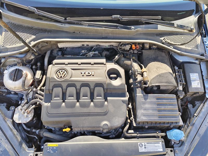 Volkswagen Golf Variant (2013) - fotka 30 z 39