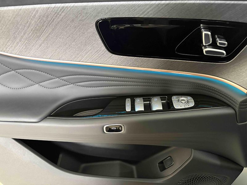 Jaecoo 8 (2026) PHEV AWD Exclusive - fotka 13 z 32
