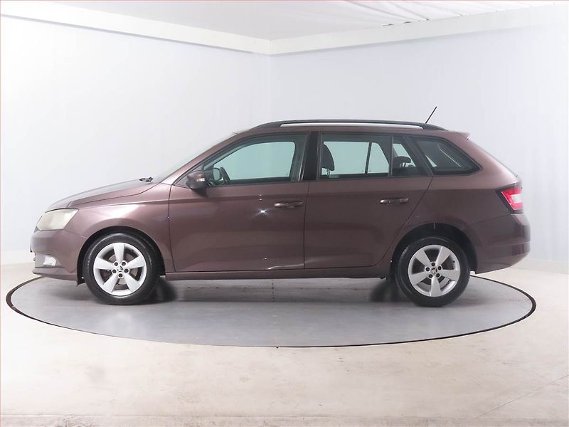 Škoda Fabia (2015) Ambition 1.0, Tempomat - fotka 3 z 14