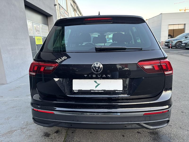 Volkswagen Tiguan (2023) Life 2.0 TDI (110 kW) AUT - fotka 4 z 18