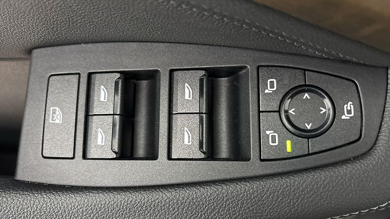 BMW Řada 2 218i AUT Luxury Line - fotka 22 z 27