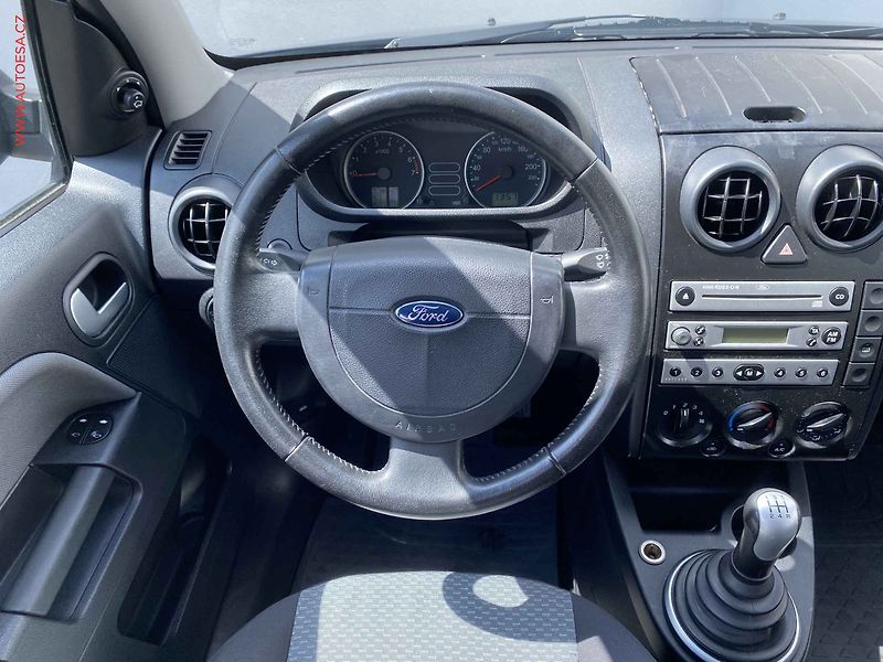 Ford Fusion (2005) 1.6i, ČR, servis.kniha, AC - fotka 11 z 15