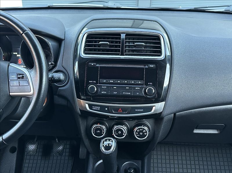 Mitsubishi ASX 1,6 117PS  Invite - fotka 25 z 48