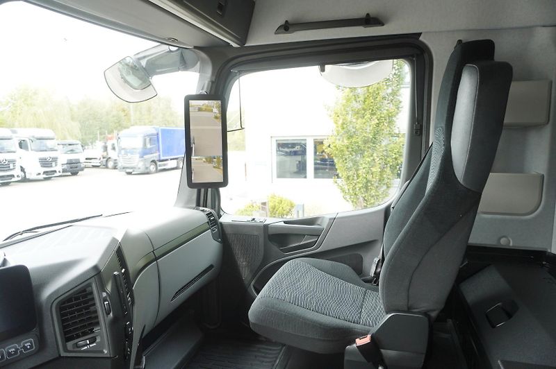 Mercedes-Benz Actros (2022) 1840 MP5 tractor unit / 2022 - fotka 17 z 24