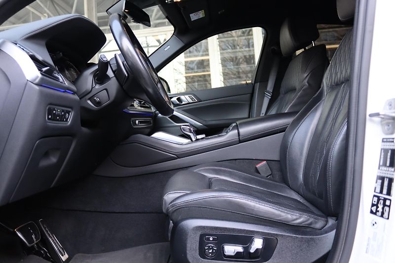 BMW X6 XDRIVE 40i G06 M-PAKET 245kW - fotka 22 z 50