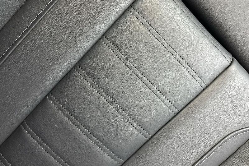 BMW Řada 3 řady 3 | 320d xDrive - fotka 13 z 26