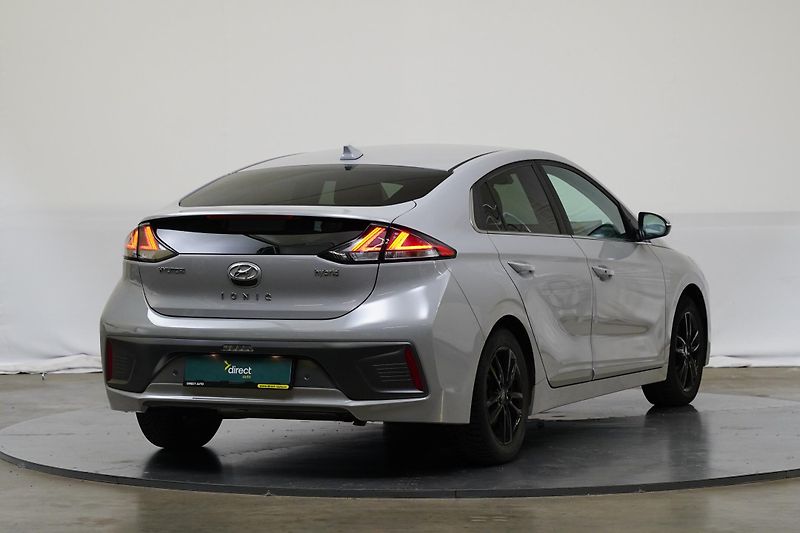 Hyundai IONIQ - fotka 3 z 6