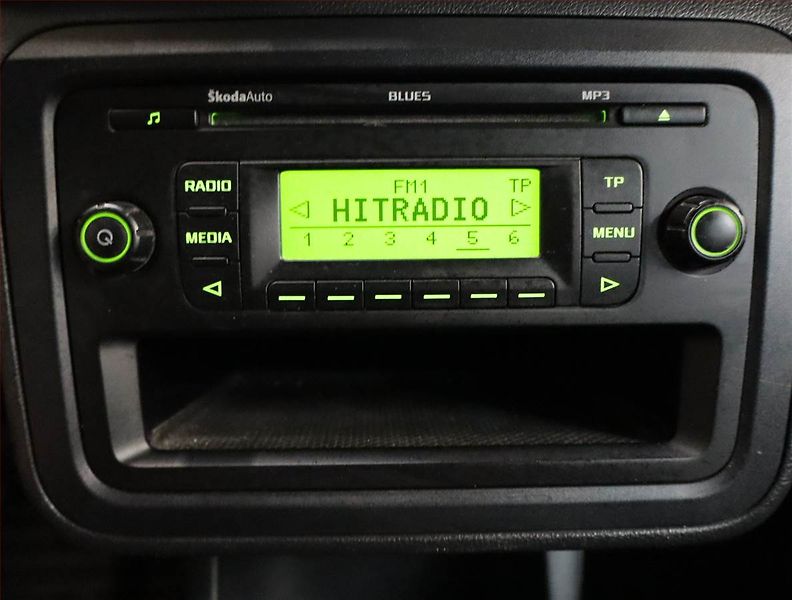 Škoda Roomster (2012) 1.2 TSI, Serv.kniha, po STK - fotka 13 z 18
