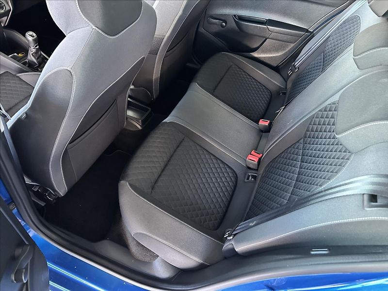 Škoda Fabia 1,2   TSI 66kW,SPORT,STYLE - fotka 23 z 26