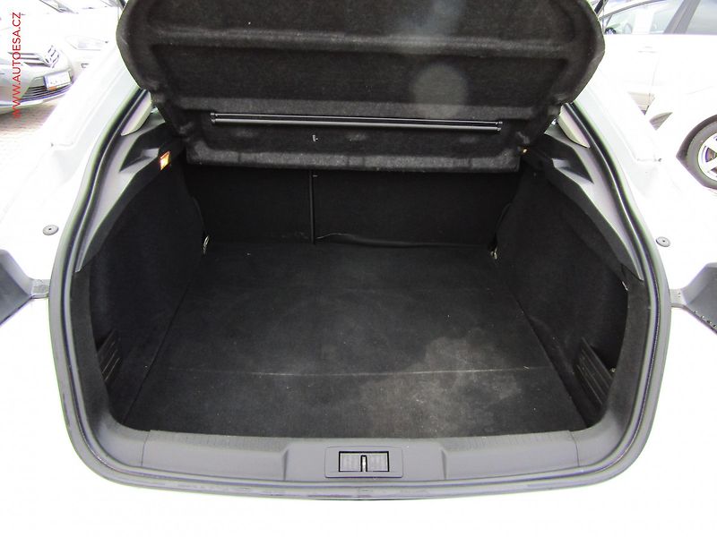Renault Laguna (2013) 2.0dCi, ČR, Navi, bixen - fotka 7 z 17