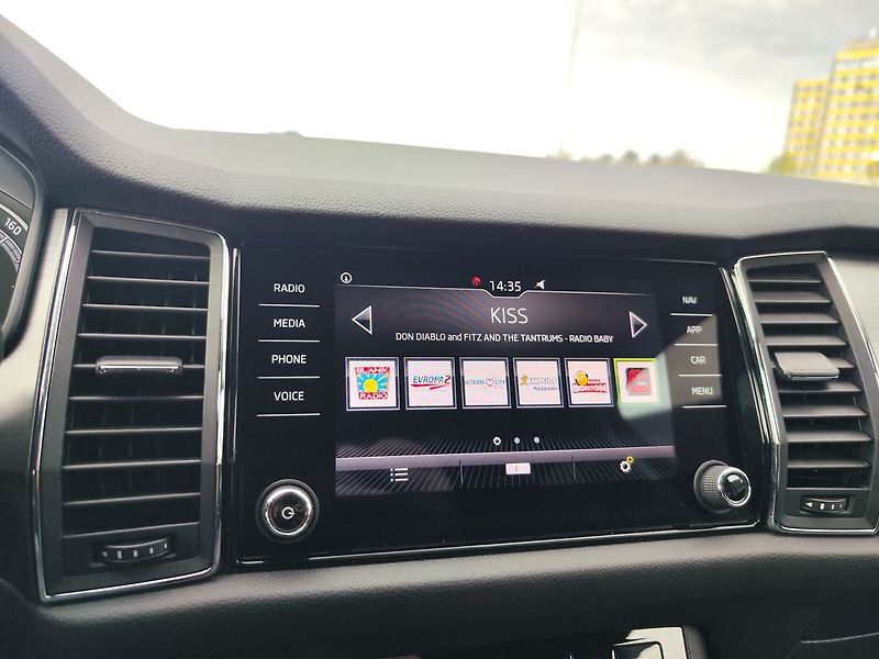 Škoda Kodiaq 2.0 TDi/110kW Ambition Plus DS - fotka 17 z 33