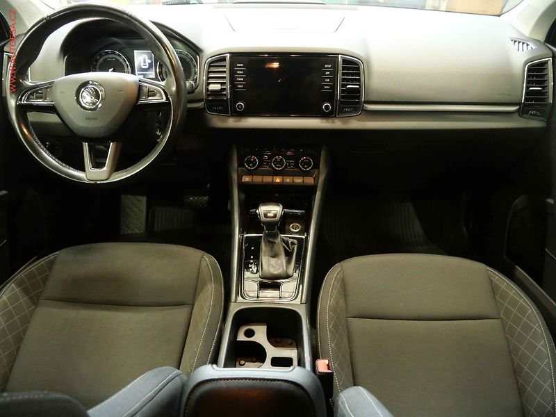 Škoda Karoq (2018) 1.6TDi, ČR, Ambition, DSG - fotka 8 z 19