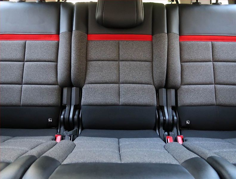 Citroën C5 Aircross (2019) BlueHDi 180, Automat, Kůže - fotka 10 z 21