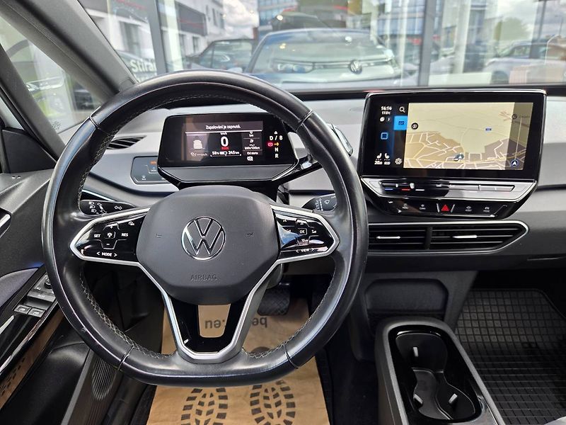 Volkswagen ID.3 (2022) Pro 150kW 62kWh - fotka 13 z 34