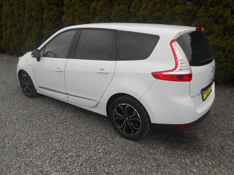 Renault Grand Scénic 2.0DCi, KAMERA,BOSSE - fotka 40 z 41