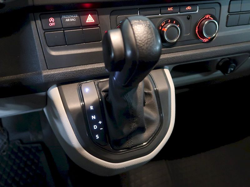 Volkswagen Transporter (2018) SKRIN 2.0TDI 110KW DSG - fotka 16 z 28