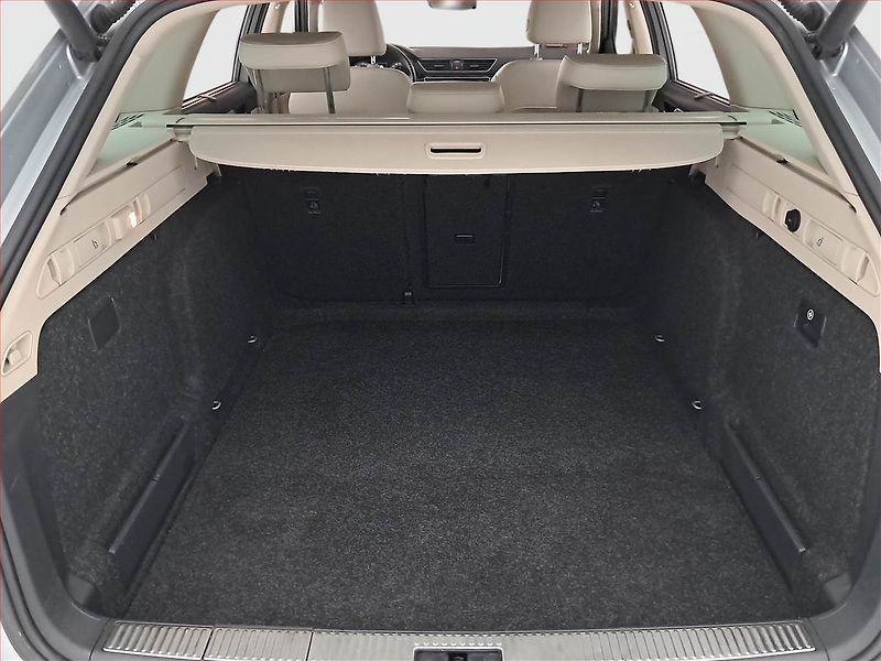 Škoda Superb (2016) 2.0 TDI, Automat, Kůže, Navi - fotka 14 z 26