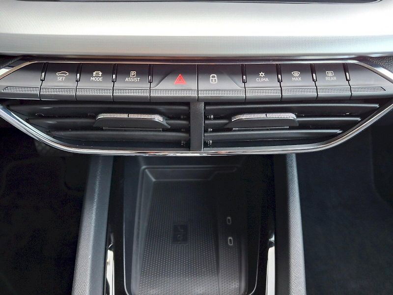 Škoda Octavia (2022) Style DSG 1,5TSi 110kW - fotka 30 z 34