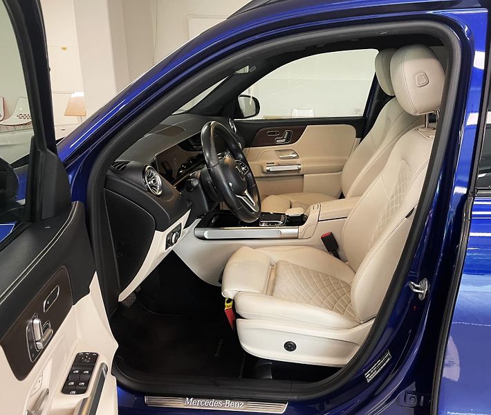 Mercedes-Benz GLB 250, 4 MATIC, ČR, REZERVACE - fotka 8 z 32