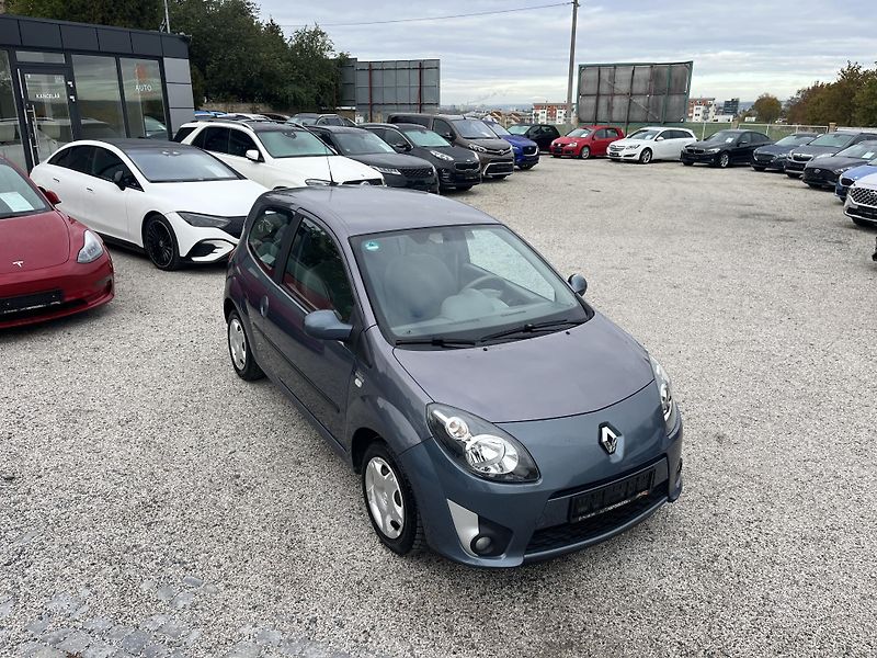 Renault Twingo (2009) 1.2i 56kw 1.Majitel - fotka 10 z 20