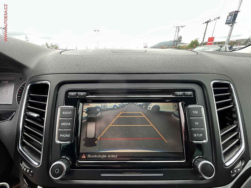 Seat Alhambra (2012) 2.0 TDi, Style, autoAC - fotka 16 z 18