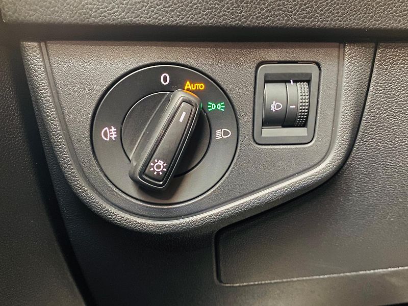 Volkswagen Taigo 1,0   1.0 TSI 70kW Life - fotka 13 z 25