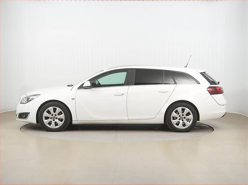 Opel Insignia (2014) 2.0 CDTI, Serv.kniha, Xenony - fotka 3 z 16
