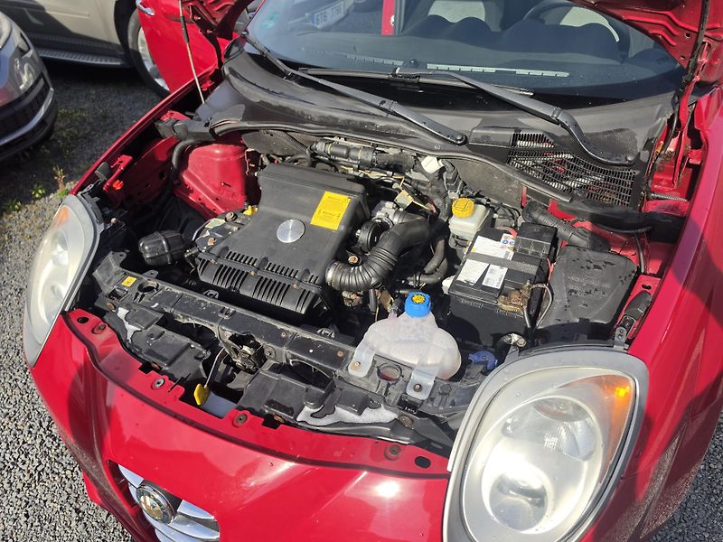 Alfa Romeo MiTo 1.4 i  - fotka 13 z 15