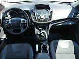 Ford Kuga (2015) 2.0 TDCi 4x4, ČR, AC, xenon - náhled 8