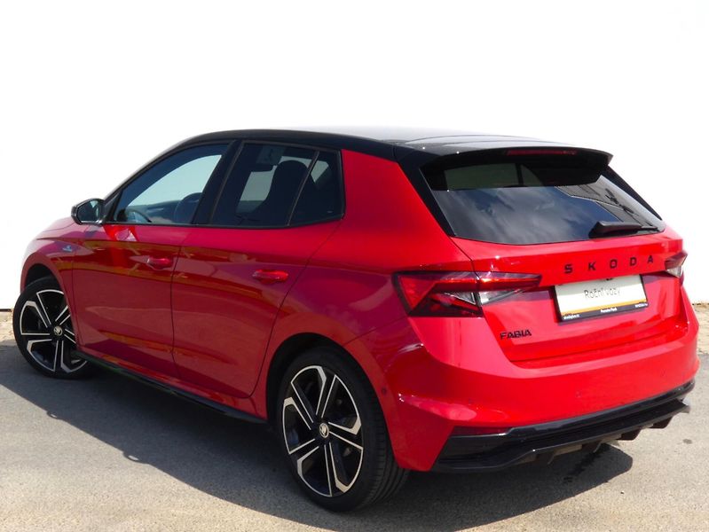 Škoda Fabia IV Monte Carlo 1.5 TSI /110kW - fotka 13 z 30