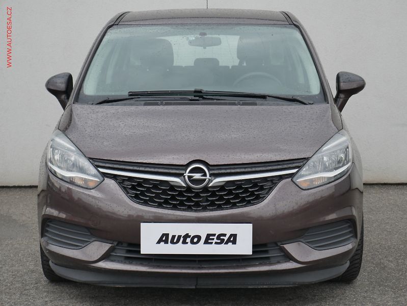 Opel Zafira (2017) 1.4T, ČR, AC, temp, STK2/28 - fotka 2 z 21