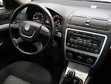 Škoda Octavia (2011) 1.8 TSI, Xenony, Tempomat - náhled 7