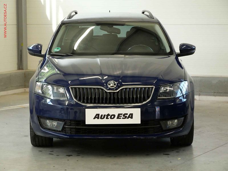Škoda Octavia (2015) 2.0TDi, DSG, AC - fotka 2 z 22