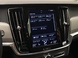 Volvo V90 B4 MOMENTUM AUT  - náhled 36