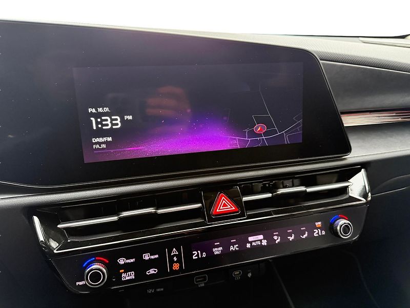 Kia Niro 64 kWh Style - fotka 7 z 12