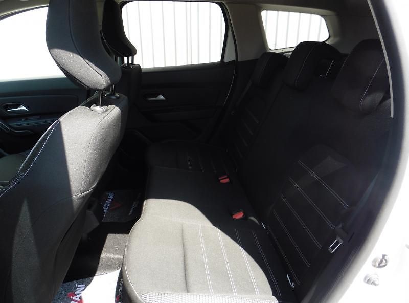 Dacia Duster 1,5 85 kW Comfort 4x4 S&S - fotka 11 z 21