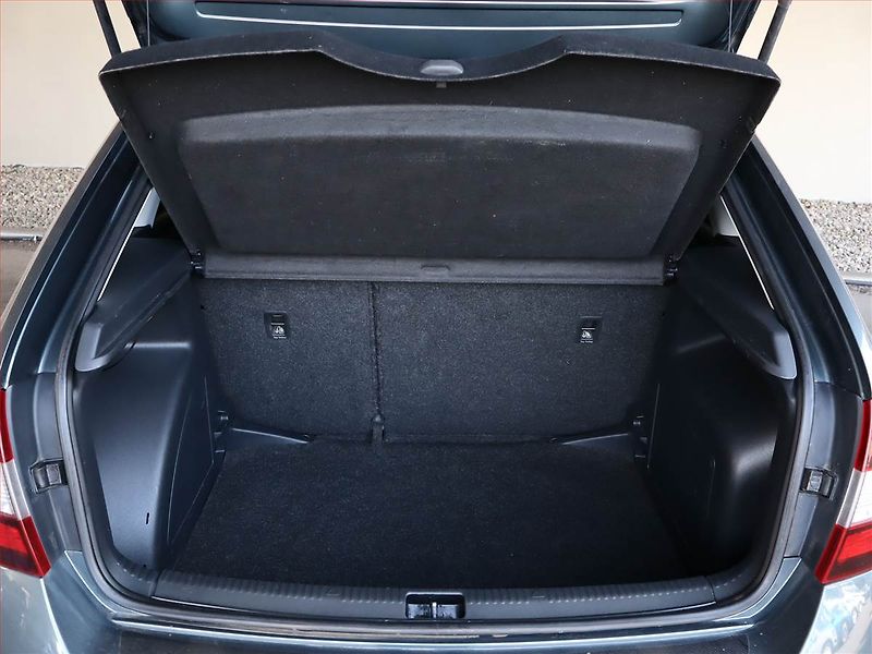 Škoda Rapid (2018) Spaceback 1.0 TSI, Automat - fotka 12 z 14