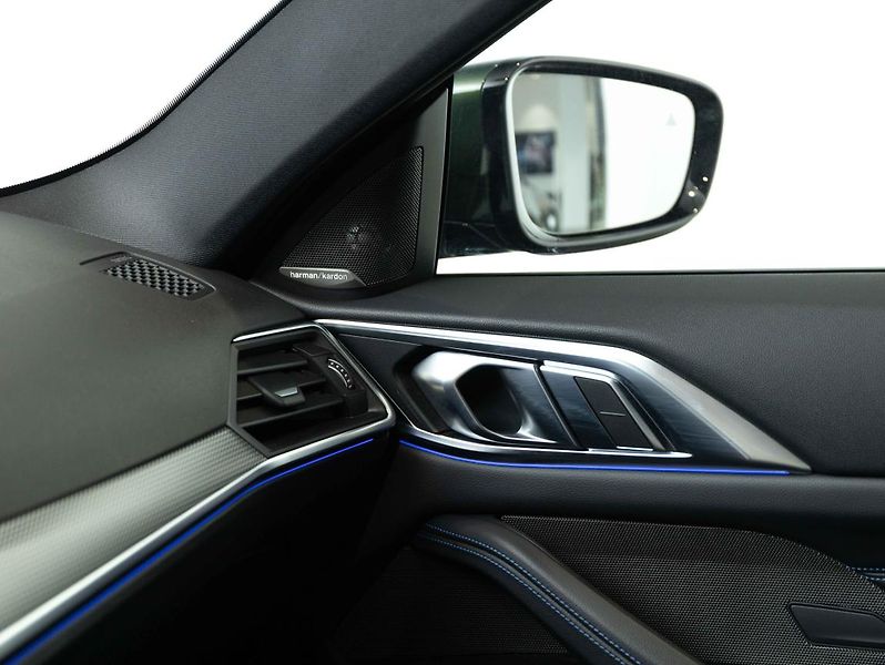 BMW Řada 4 420i Coupé Coupé - fotka 16 z 21