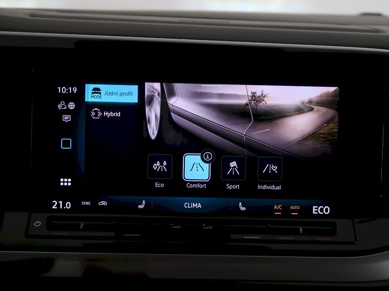Volkswagen Multivan (2025) BULLI 1.5TSI PHEV 180KW 4M DSG - fotka 31 z 44