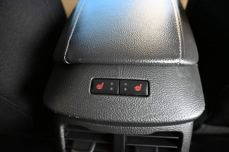 Ford Mondeo (2022) 2.0 LED SONY ACC Tažné 8AT ECO - fotka 22 z 35