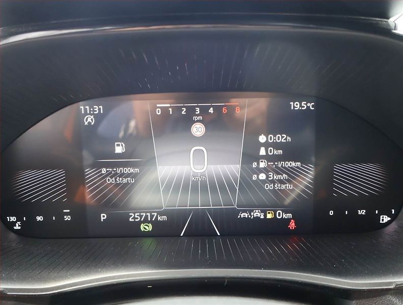 Škoda Fabia (2025) 1.0 TSI - fotka 11 z 26