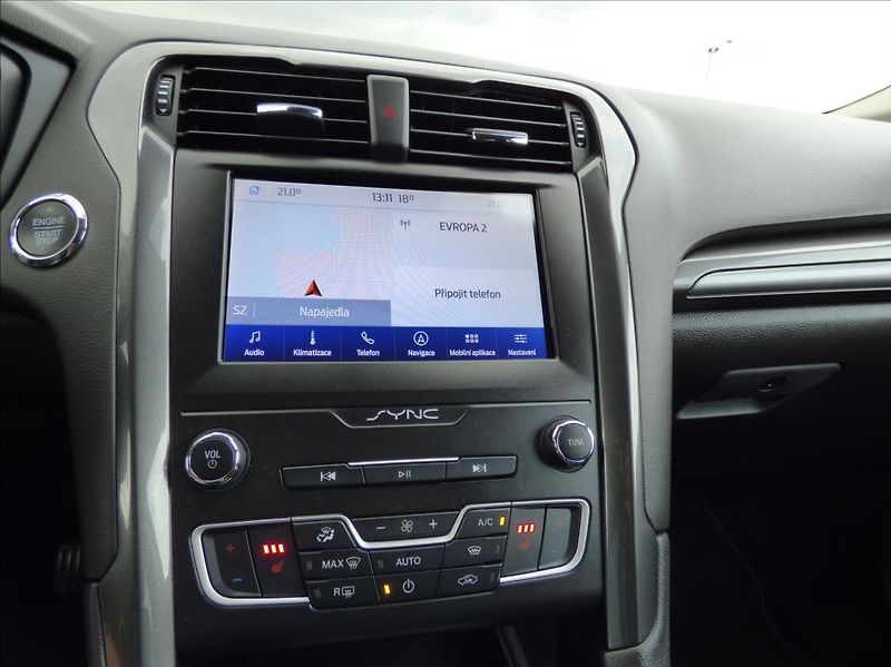 Ford Mondeo 2,0 LED,Navi,Titanium servis - fotka 27 z 72